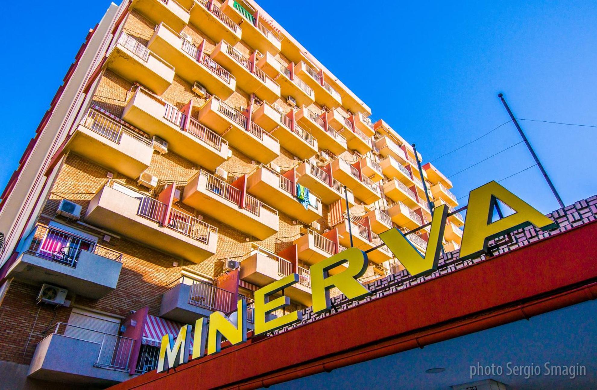 908 Minerva Apartamentos - Vistas Al Mar - Piscina Y Playa Benalmádena Eksteriør billede