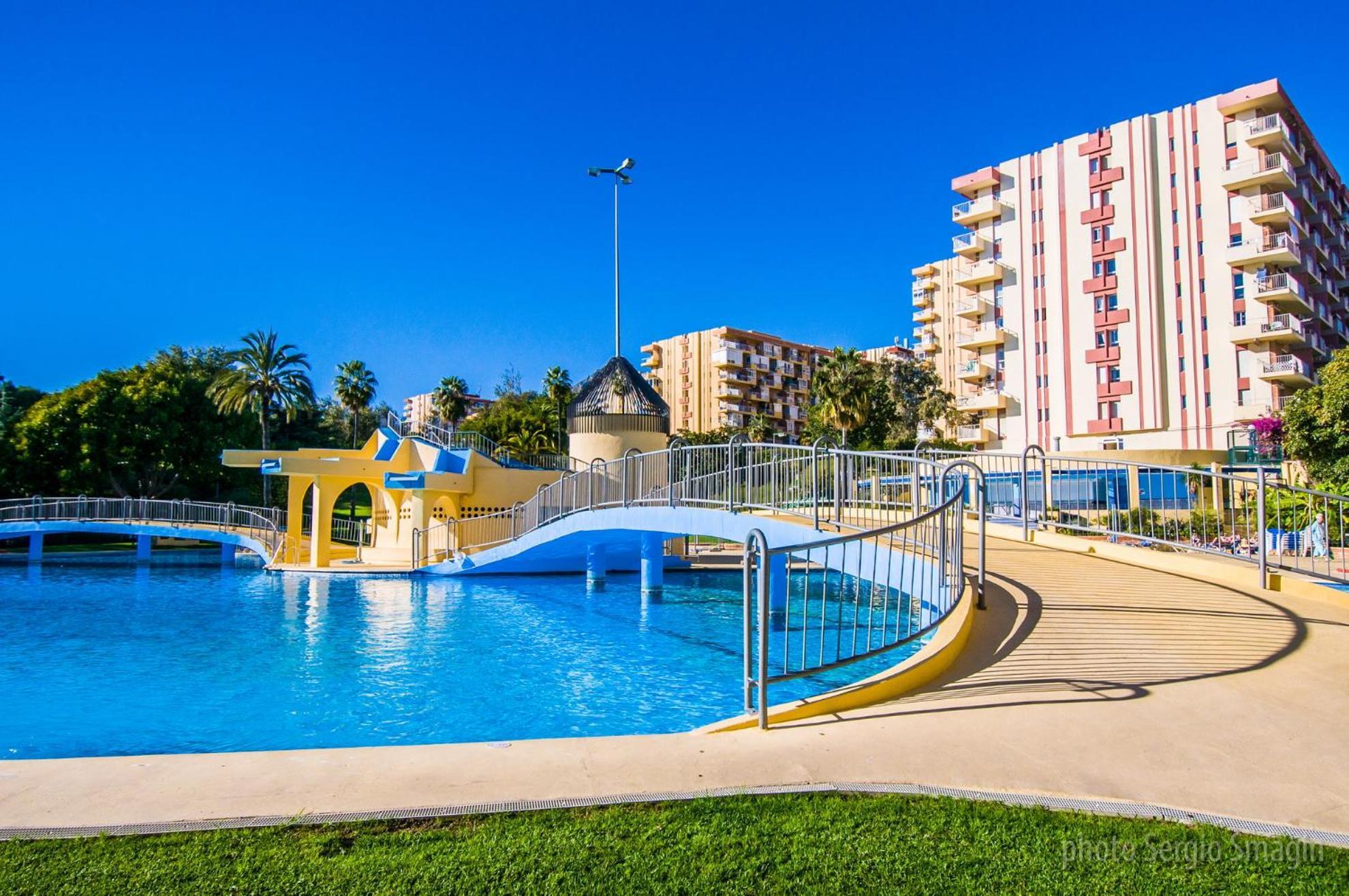 908 Minerva Apartamentos - Vistas Al Mar - Piscina Y Playa Benalmádena Eksteriør billede