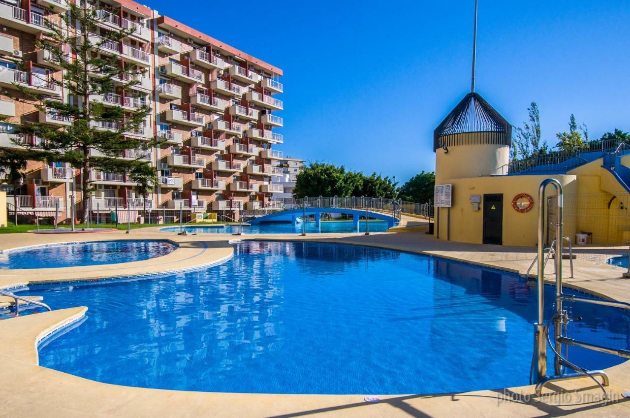 908 Minerva Apartamentos - Vistas Al Mar - Piscina Y Playa Benalmádena Eksteriør billede